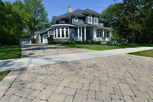 Best Professional Driveway Pavers  in St Michael, MN